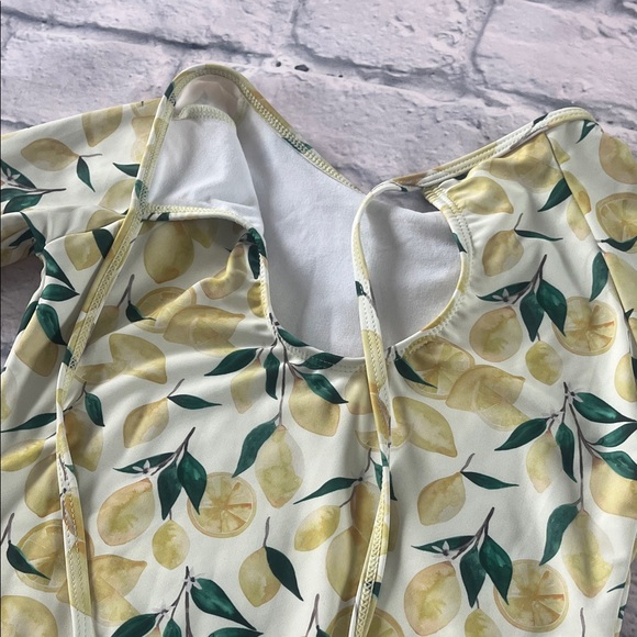 Current Tyed Rashguard 6/7 - Picture 3 of 7